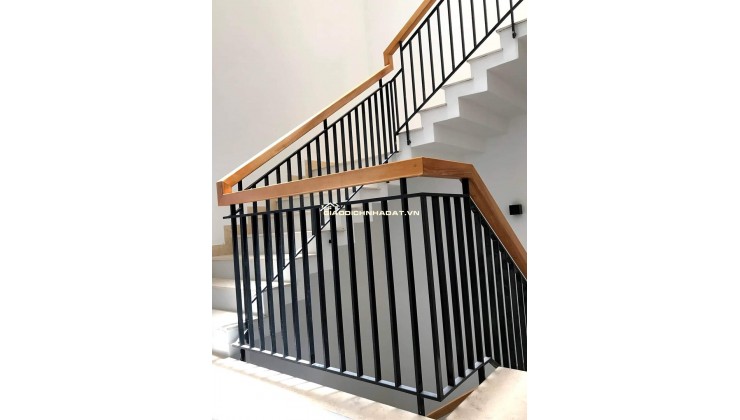 Cho thuê nhà, THANG MÁY, 158m2- 5T, Nguyễn Tuân, Vũ Trọng Phụng -53 tr